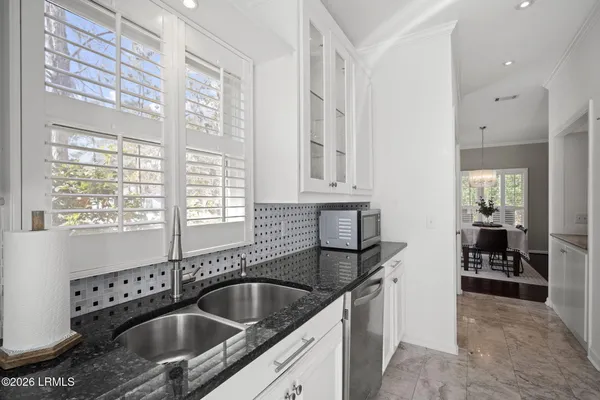 $559,000 | 10 Canebrake Lane, Bluffton, SC 29910