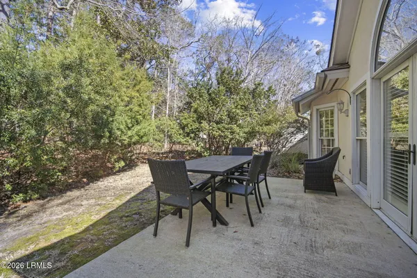 $559,000 | 10 Canebrake Lane, Bluffton, SC 29910