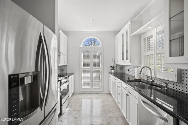 $559,000 | 10 Canebrake Lane, Bluffton, SC 29910