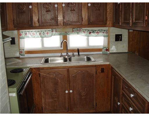 77 Line Road Dexter, ME 04930 - Photo 5 of 8 Kitchen.