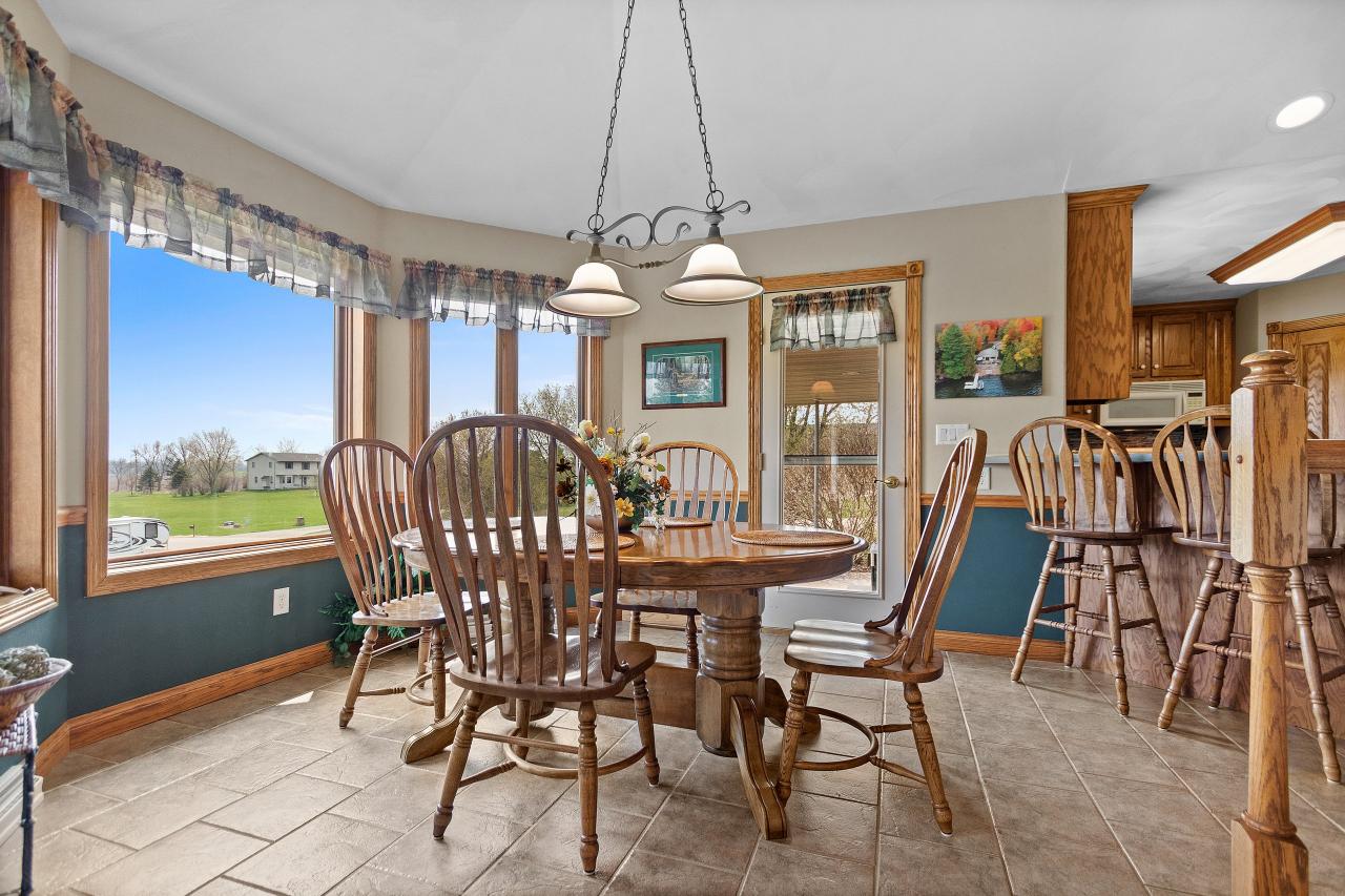 4255 Other Appleton, WI 54913 - Photo 9 of 54 Gallery Image 9