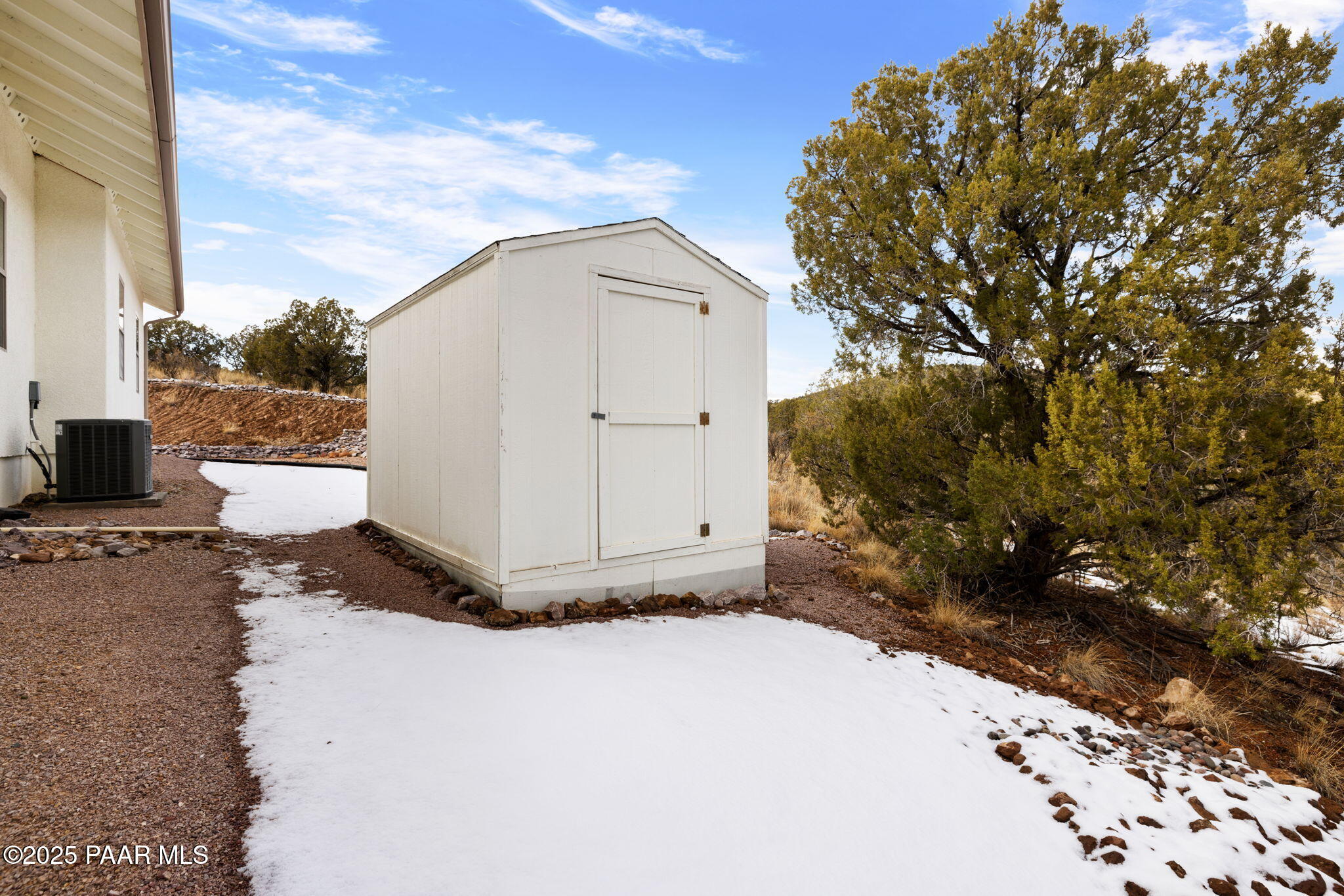 5370 North Skyhawk Road Chino Valley, AZ 86323 - Photo 25 of 25 a view of backyard of house