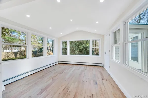 $849,990 | 624 Townline Road, Hauppauge, NY 11788