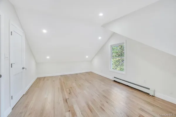 $849,990 | 624 Townline Road, Hauppauge, NY 11788