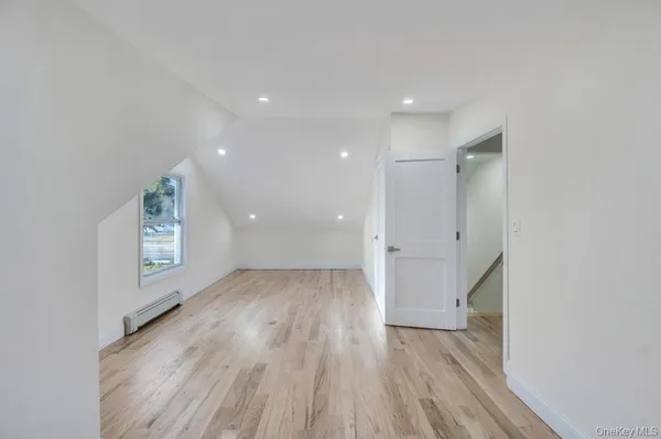 $849,990 | 624 Townline Road, Hauppauge, NY 11788