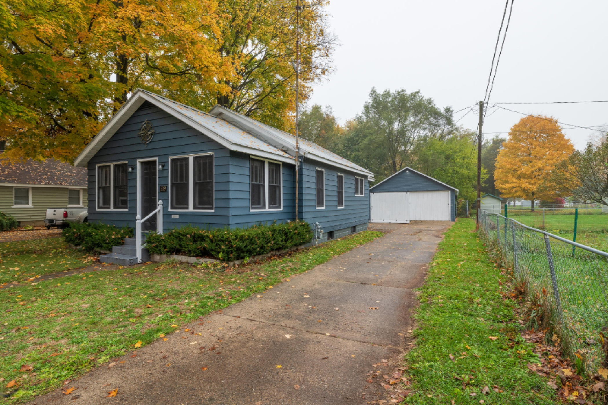 309 West Wheeler Street Three Rivers, MI 49093 - Photo 2 of 32 Quality Metal Roof