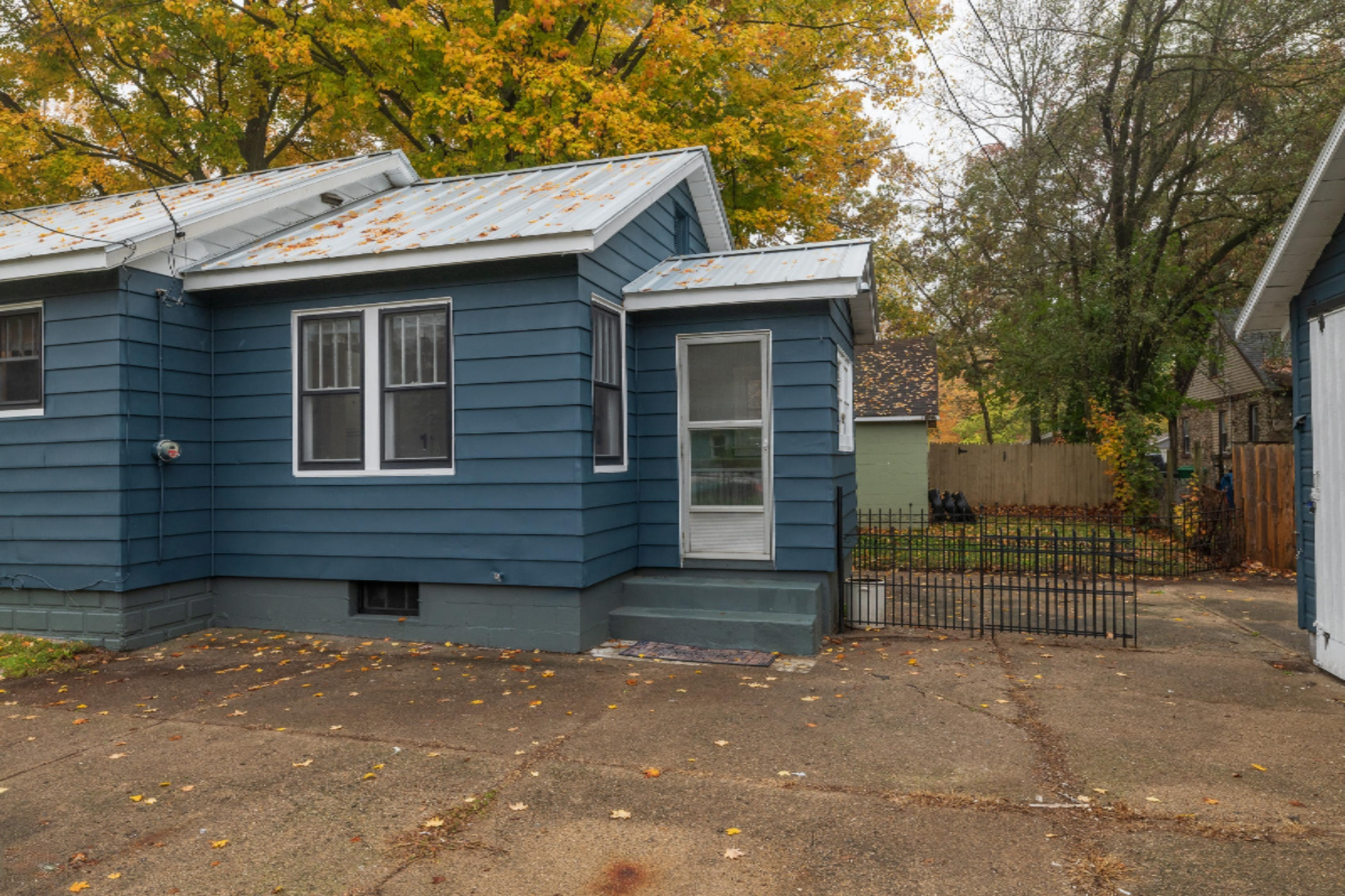 309 West Wheeler Street Three Rivers, MI 49093 - Photo 25 of 32 309 W Wheeler-38