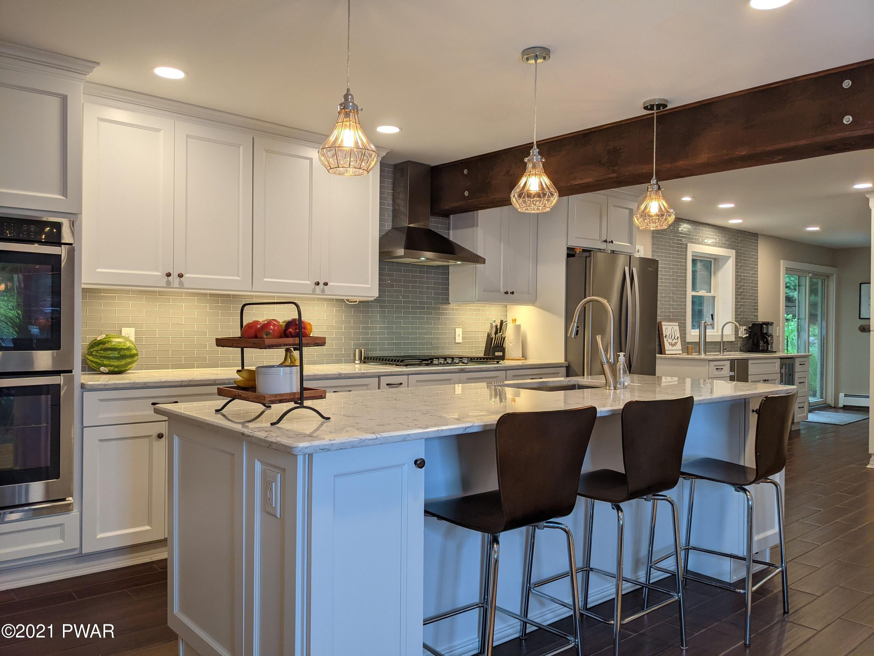 97 Reservoir Road Dallas, PA 18612 - Photo 13 of 48