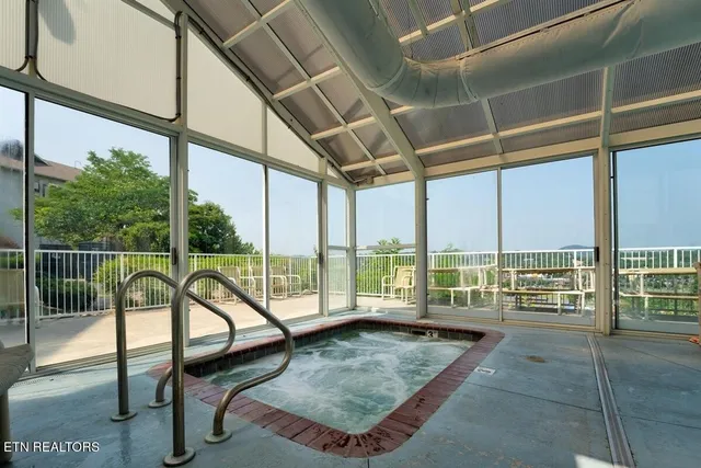 $429,900 | 205 Ogle Drive, Unit 422, Sevierville, TN 37863