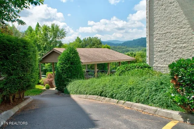 $429,900 | 205 Ogle Drive, Unit 422, Sevierville, TN 37863