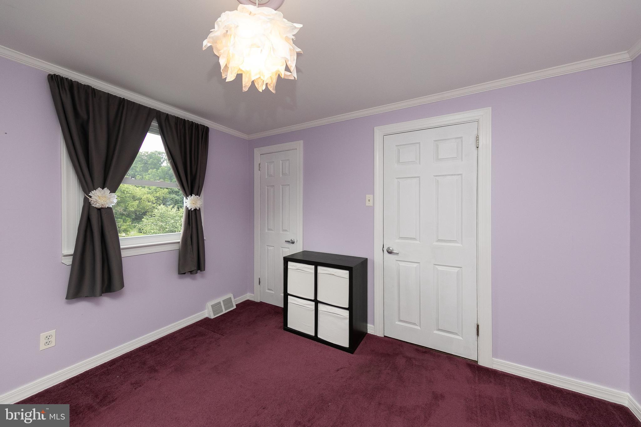 902 East Cathedral Road Philadelphia, PA 19128 - Photo 28 of 37 Bedroom 3