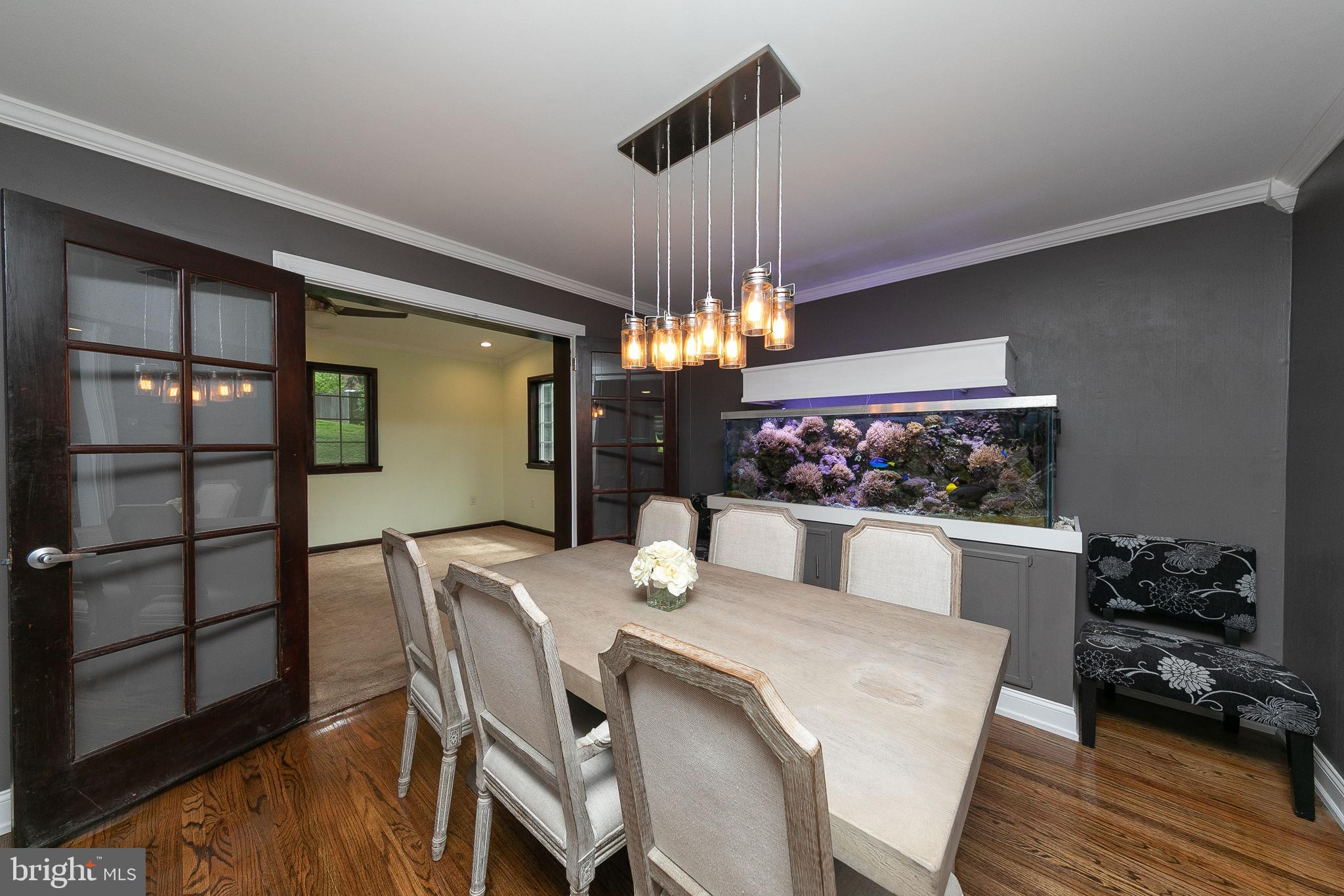 902 East Cathedral Road Philadelphia, PA 19128 - Photo 7 of 37 Dining Room