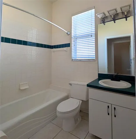 $2,995 | 4240 Hearthstone Drive, Sarasota, FL 34238