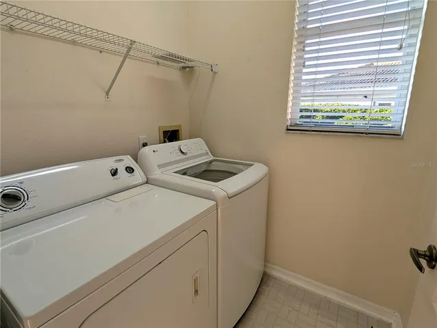 $2,995 | 4240 Hearthstone Drive, Sarasota, FL 34238