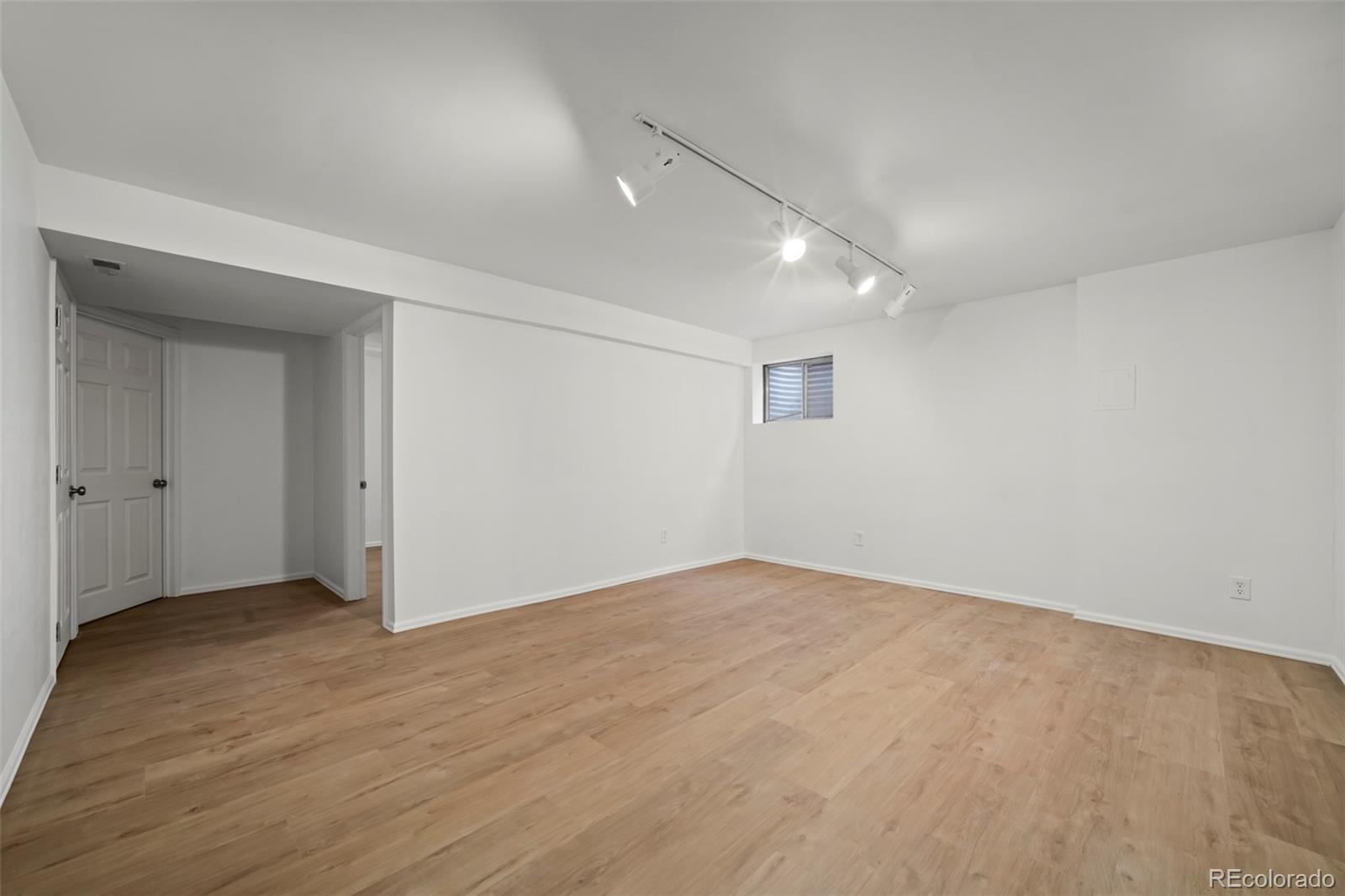 6310 South Harrison Way Centennial, CO 80121 - Photo 29 of 45