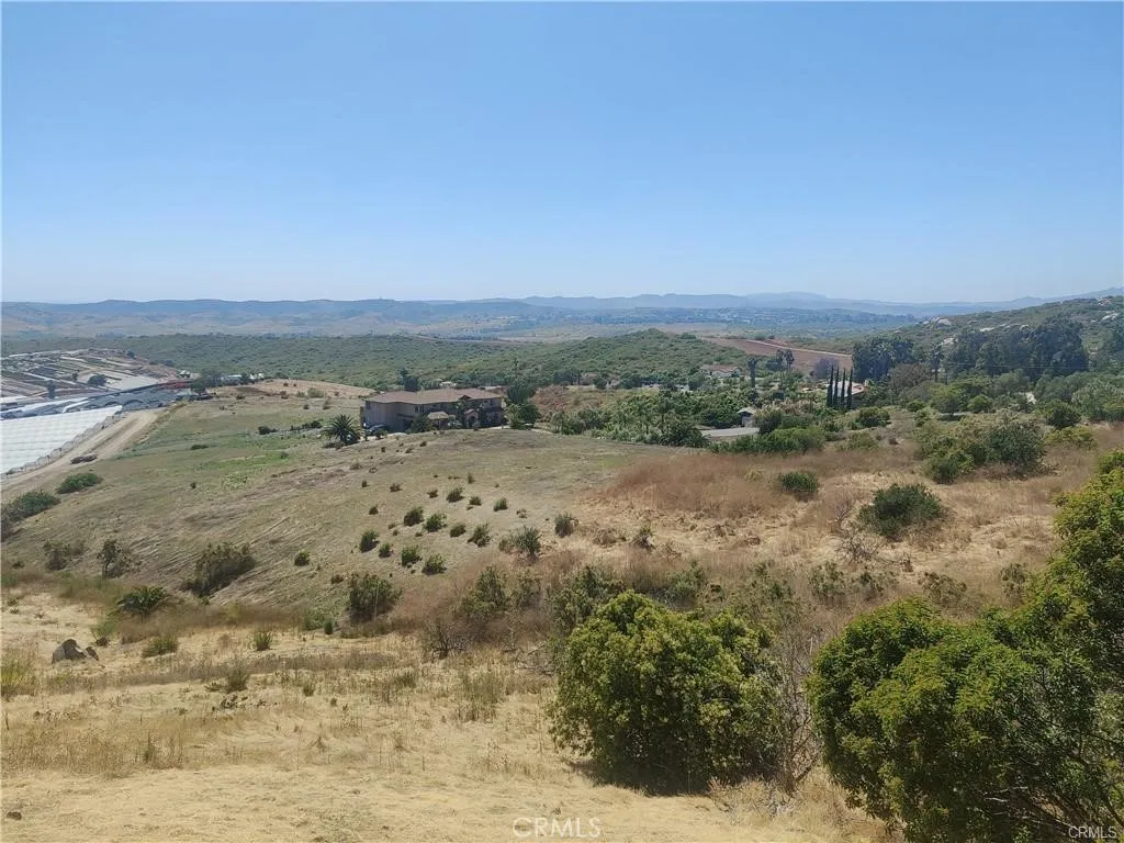 0 Indian View Drive Fallbrook, CA 92028 - Photo 5 of 18 a view of a beach with a city view