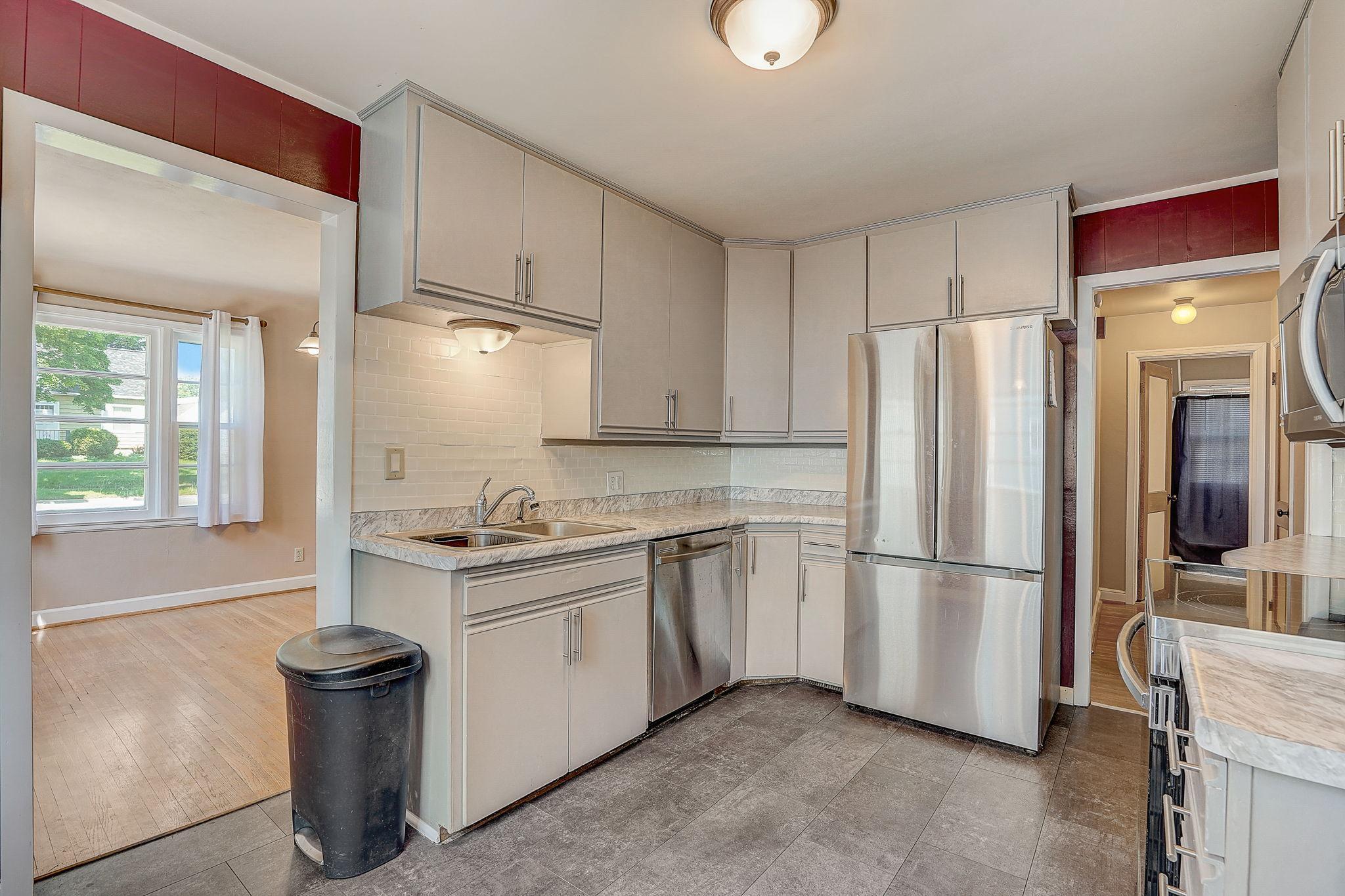 1118 8th Avenue Northwest Rochester, MN 55901 - Photo 11 of 55