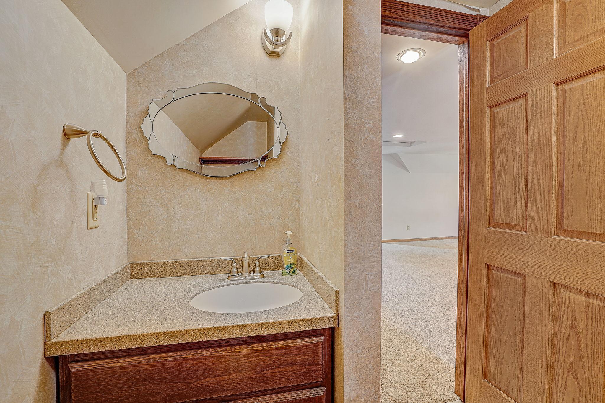 1118 8th Avenue Northwest Rochester, MN 55901 - Photo 27 of 55