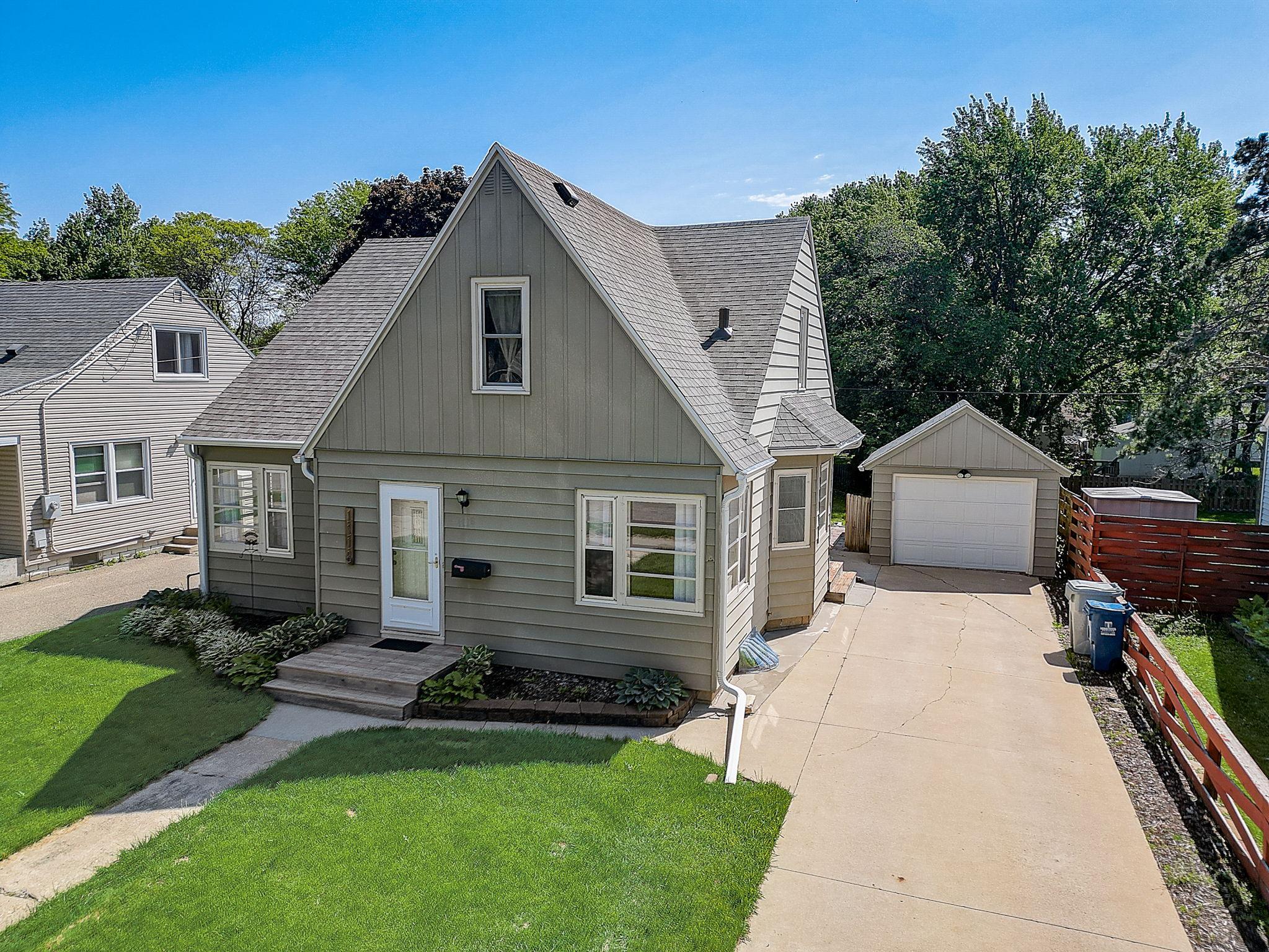 1118 8th Avenue Northwest Rochester, MN 55901 - Photo 43 of 55