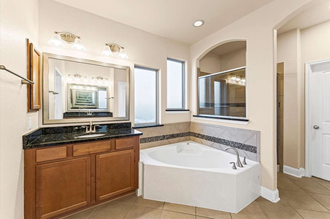 4110 Addison Ranch Lane Fulshear, TX 77441 - Photo 27 of 50