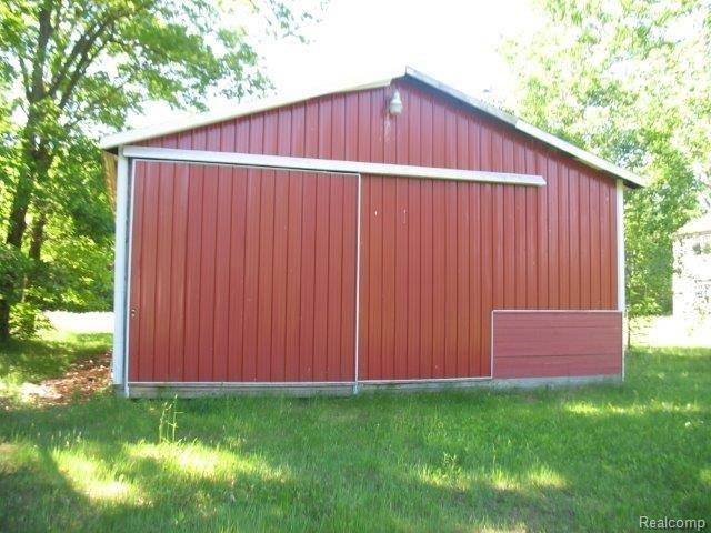 5390 Skelton Road Columbiaville, MI 48421 - Photo 16 of 16 pole barn front.jpg