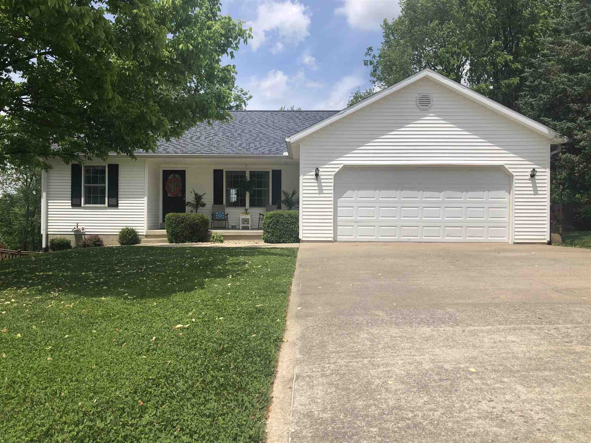 1215 Marigold Road Bloomington, IN 47401 - Photo 1 of 21 Gallery Image 1