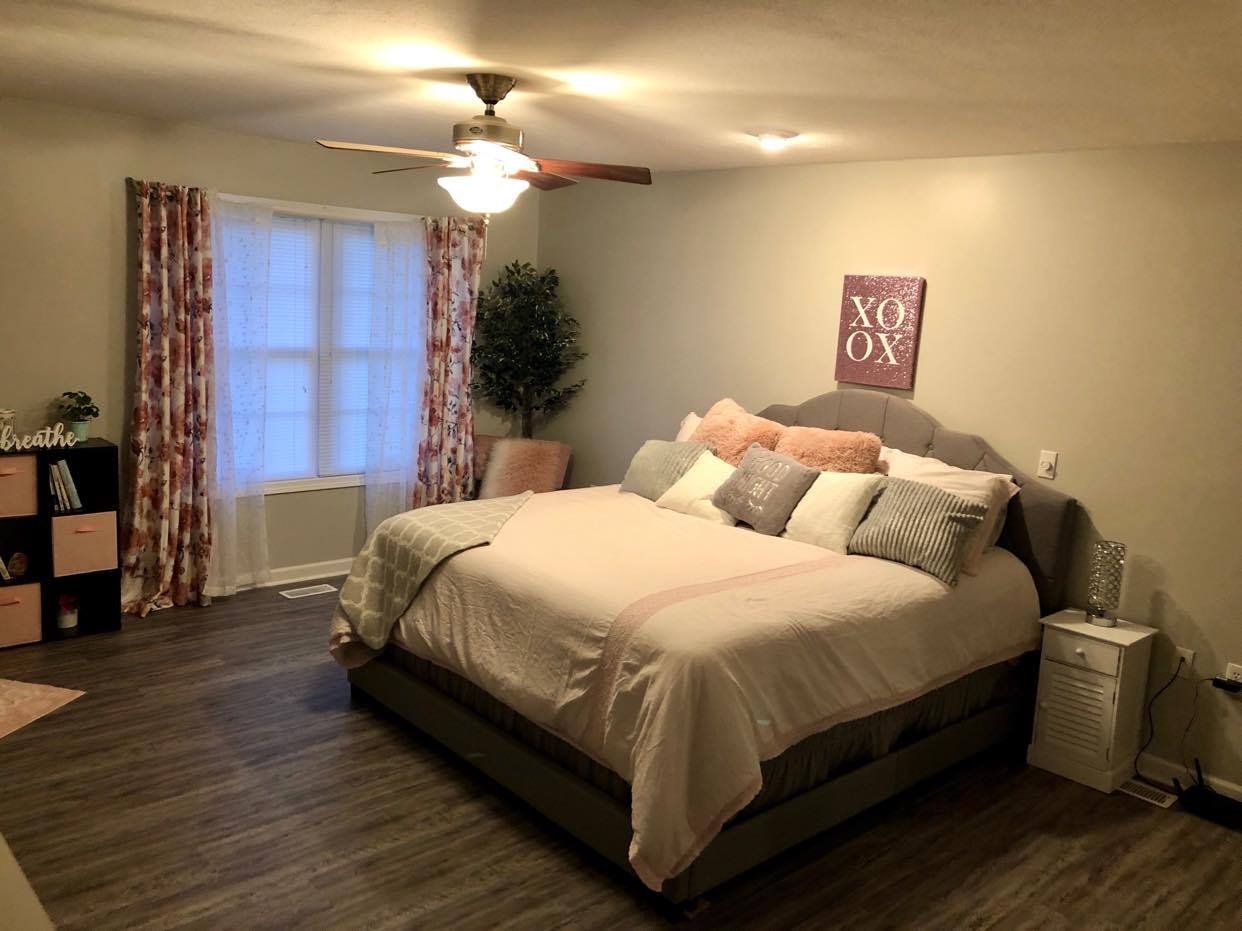 1215 Marigold Road Bloomington, IN 47401 - Photo 2 of 21 Gallery Image 2