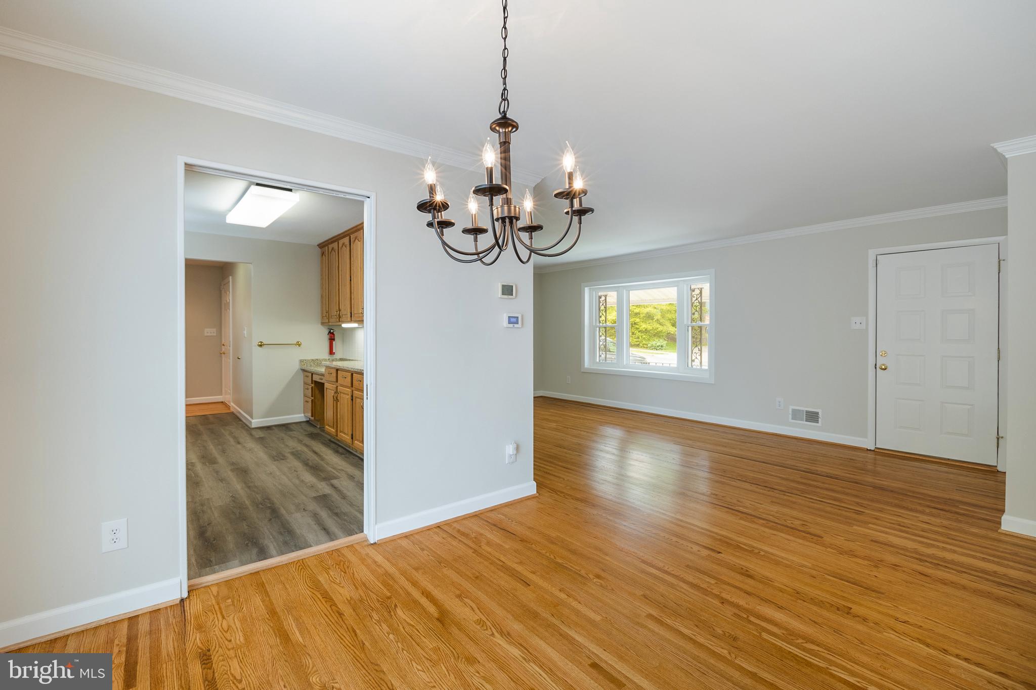 7013 Hadlow Drive Springfield, VA 22152 - Photo 11 of 50 Gallery Image 11