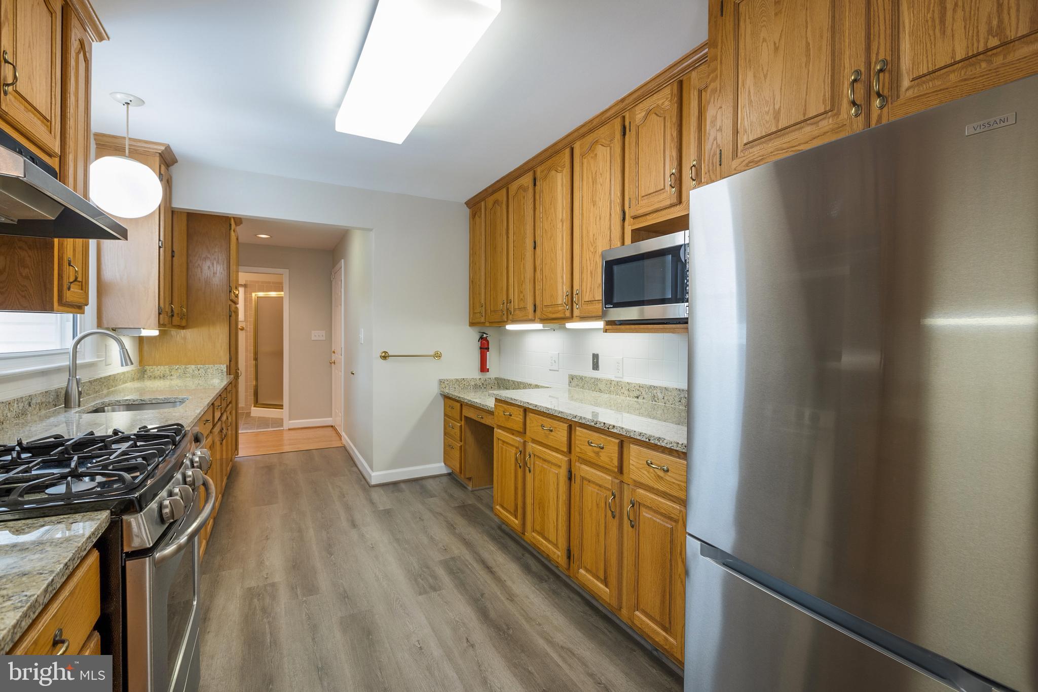 7013 Hadlow Drive Springfield, VA 22152 - Photo 13 of 50 Gallery Image 13