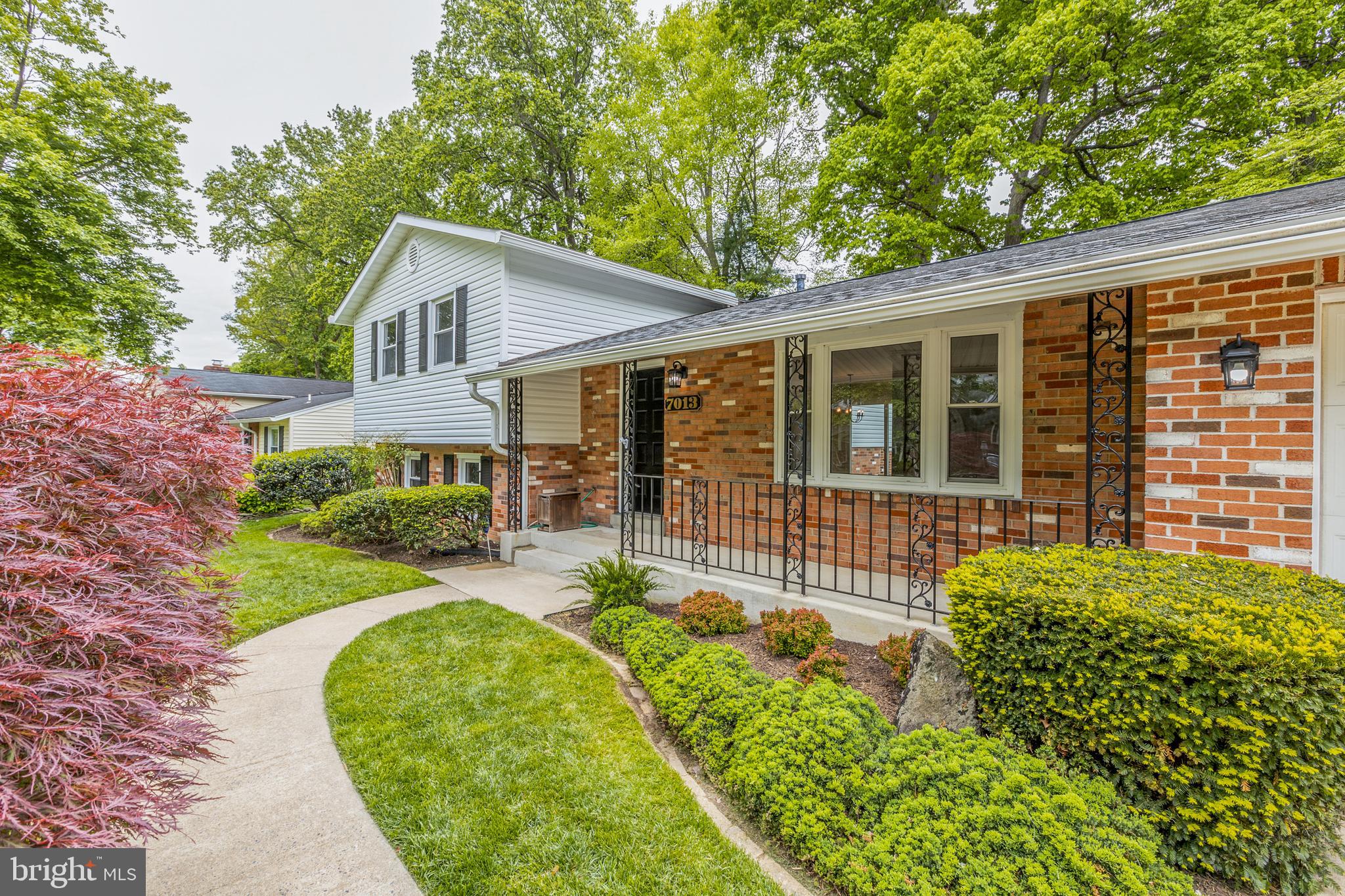 7013 Hadlow Drive Springfield, VA 22152 - Photo 2 of 50 Gallery Image 2