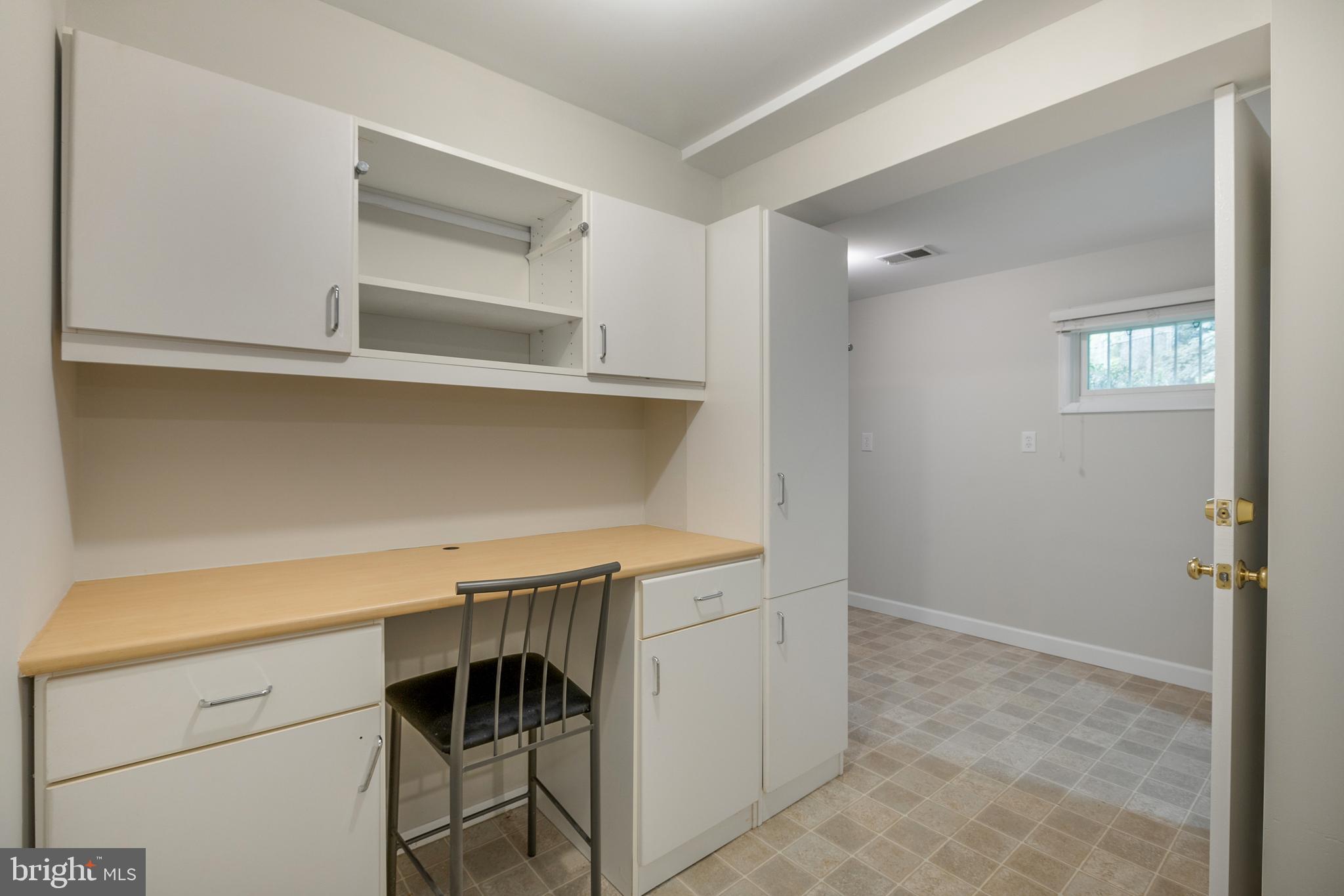 7013 Hadlow Drive Springfield, VA 22152 - Photo 40 of 50 Utility Room
