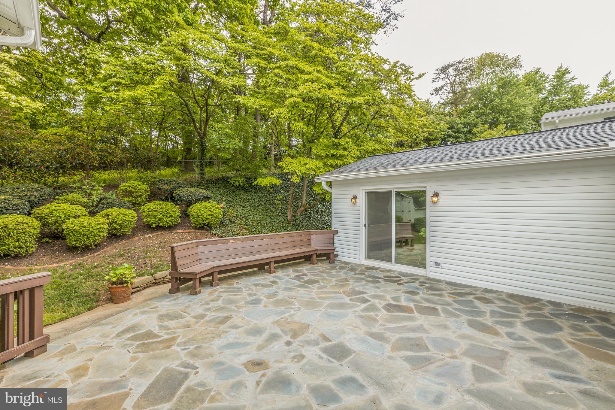7013 Hadlow Drive Springfield, VA 22152 - Photo 44 of 50 Gallery Image 44