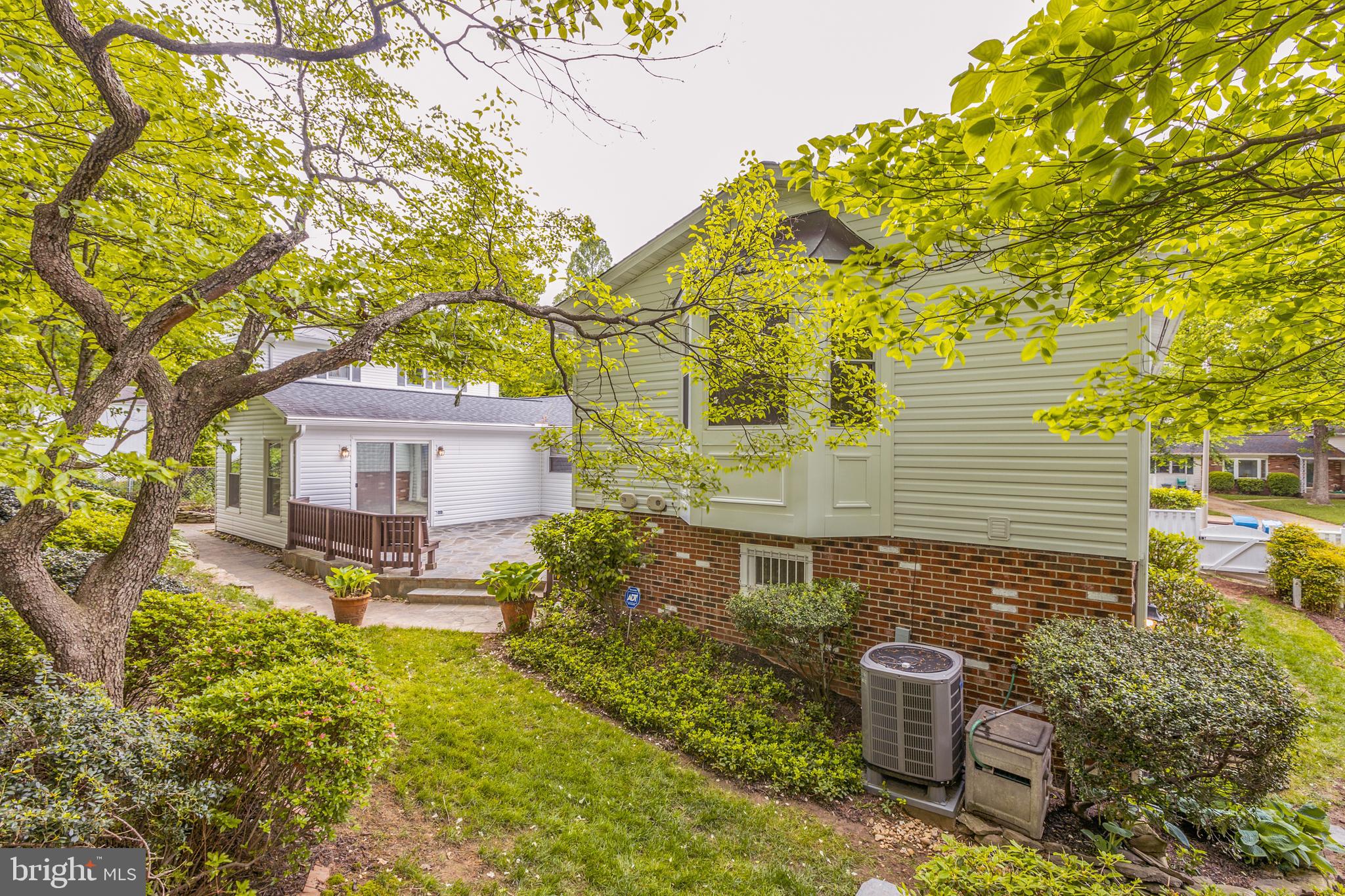 7013 Hadlow Drive Springfield, VA 22152 - Photo 49 of 50 Gallery Image 49