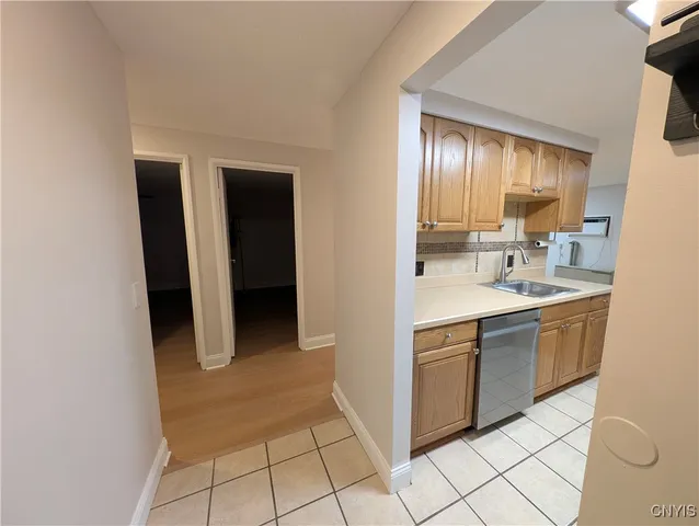 $1,500 | 273 Watertree Drive, De Witt, NY 13057