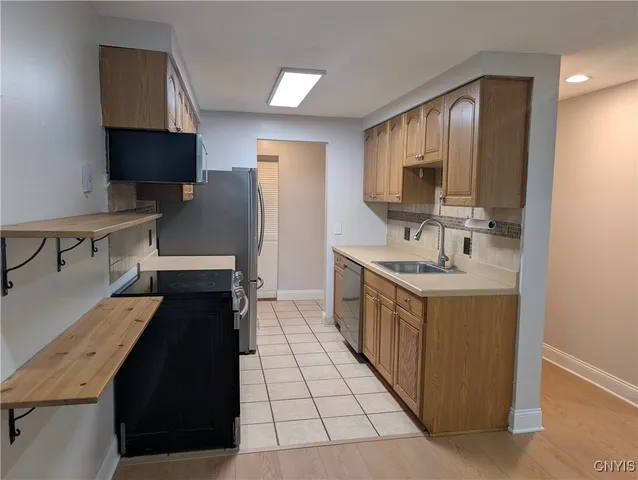 $1,500 | 273 Watertree Drive, De Witt, NY 13057