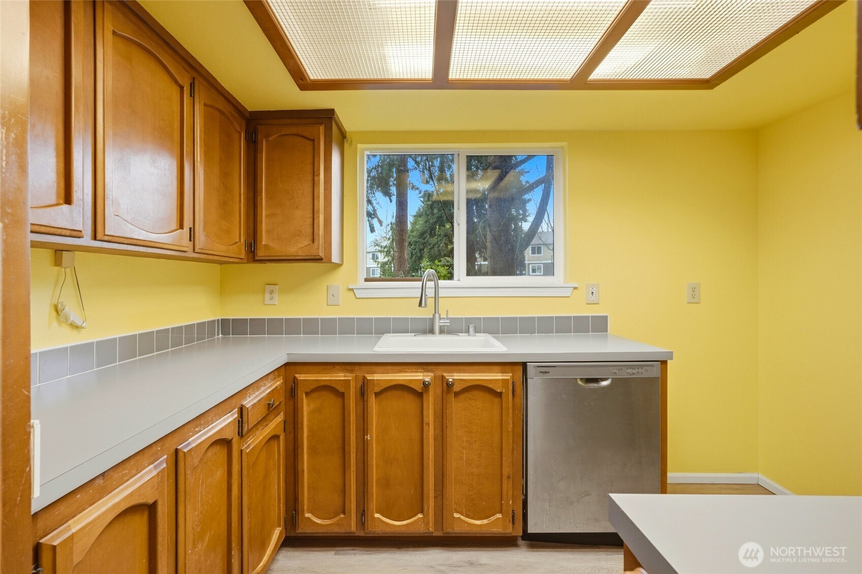 820 Cady Road, Unit H101 Everett, WA 98203 - Photo 7 of 31 a view of a storage and utility room