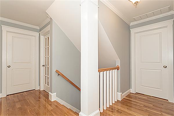 102 Robbins Road Arlington, MA 02476 - Photo 13 of 26