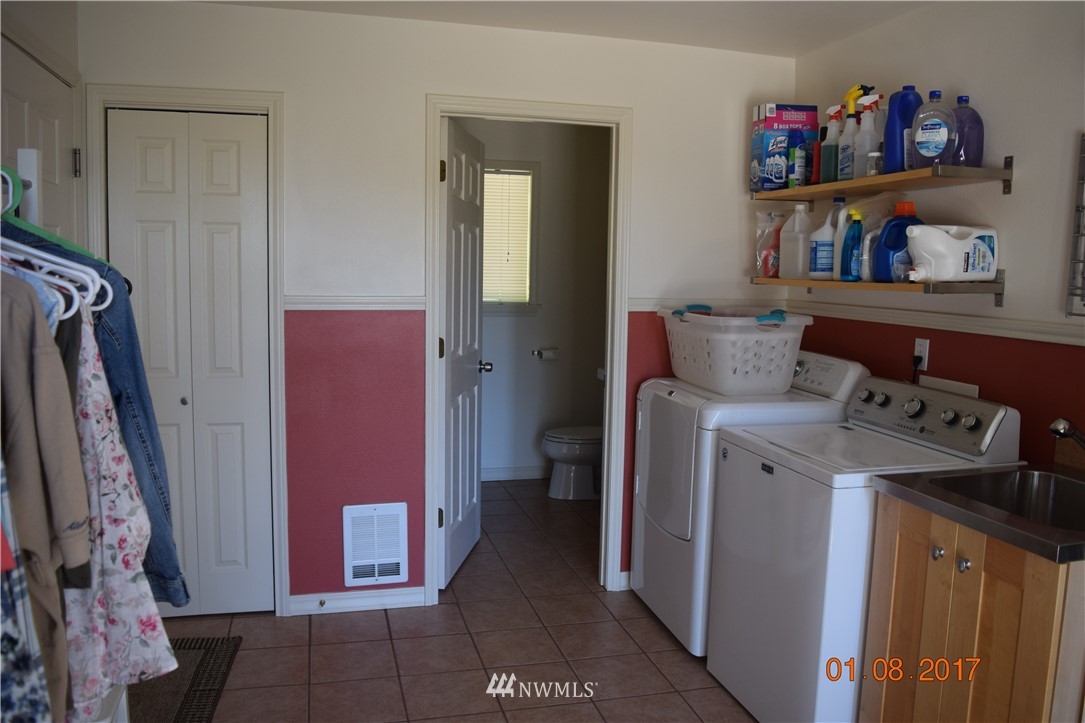 27 Monohon Landing Road Raymond, WA 98577 - Photo 16 of 25 Gallery Image 16