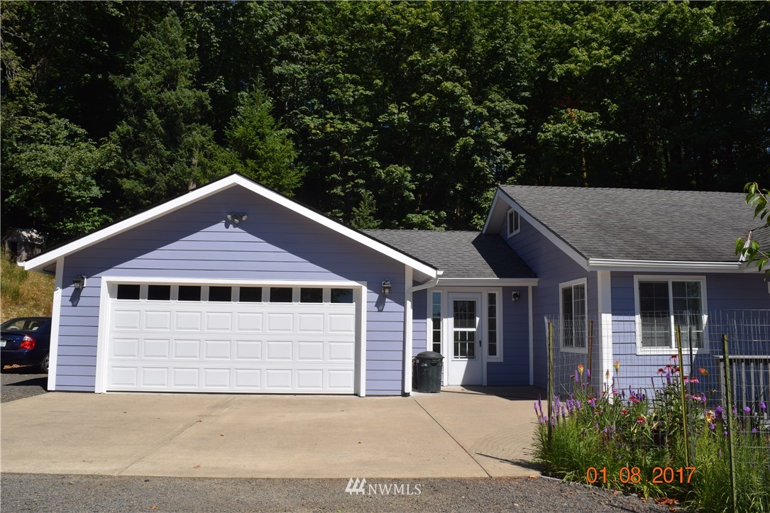 27 Monohon Landing Road Raymond, WA 98577 - Photo 4 of 25 Gallery Image 4