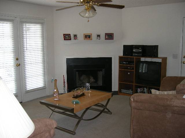 304 Pelham Square Way Greer, SC 29650 - Photo 2 of 4 Gallery Image 2