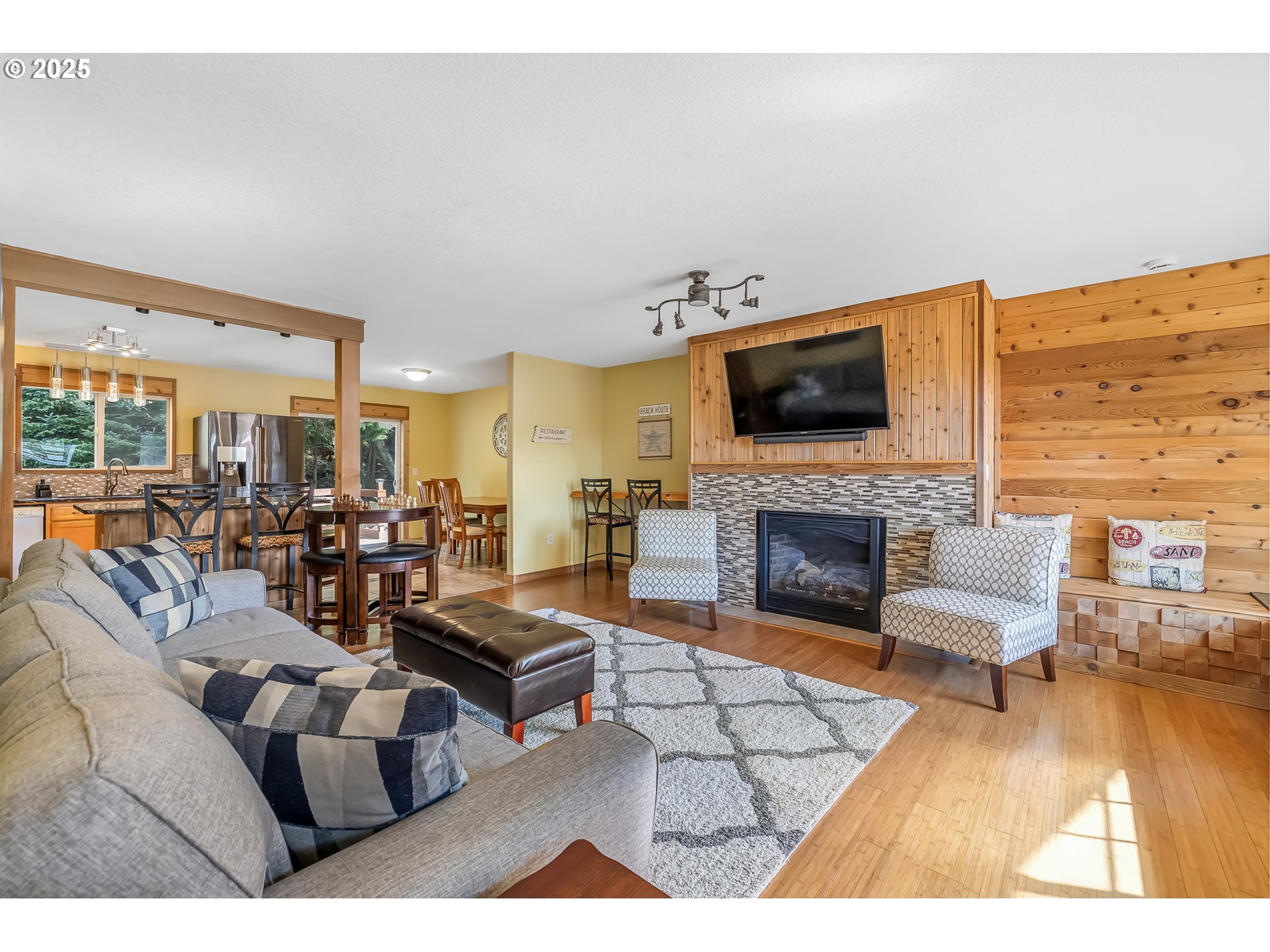 121 Ridgeview Court Wheeler, OR 97147 - Photo 10 of 35 Gallery Image 10