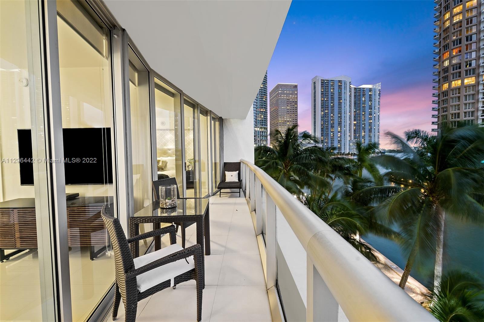 495 Brickell Avenue, Unit BAY405 Miami, FL 33131 - Photo 16 of 25 a view of balcony with chairs
