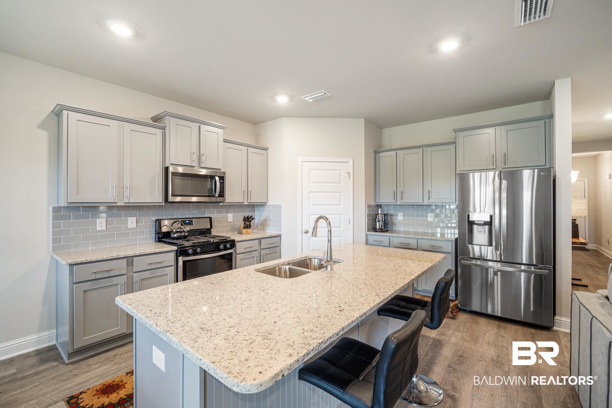24611 Slater Mill Road Daphne, AL 36526 - Photo 4 of 20 With refrigerator