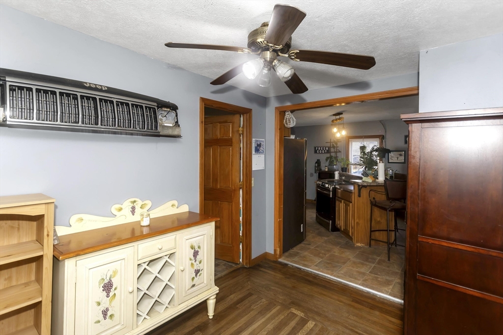 11 Park Avenue Monson, MA 01057 - Photo 11 of 28