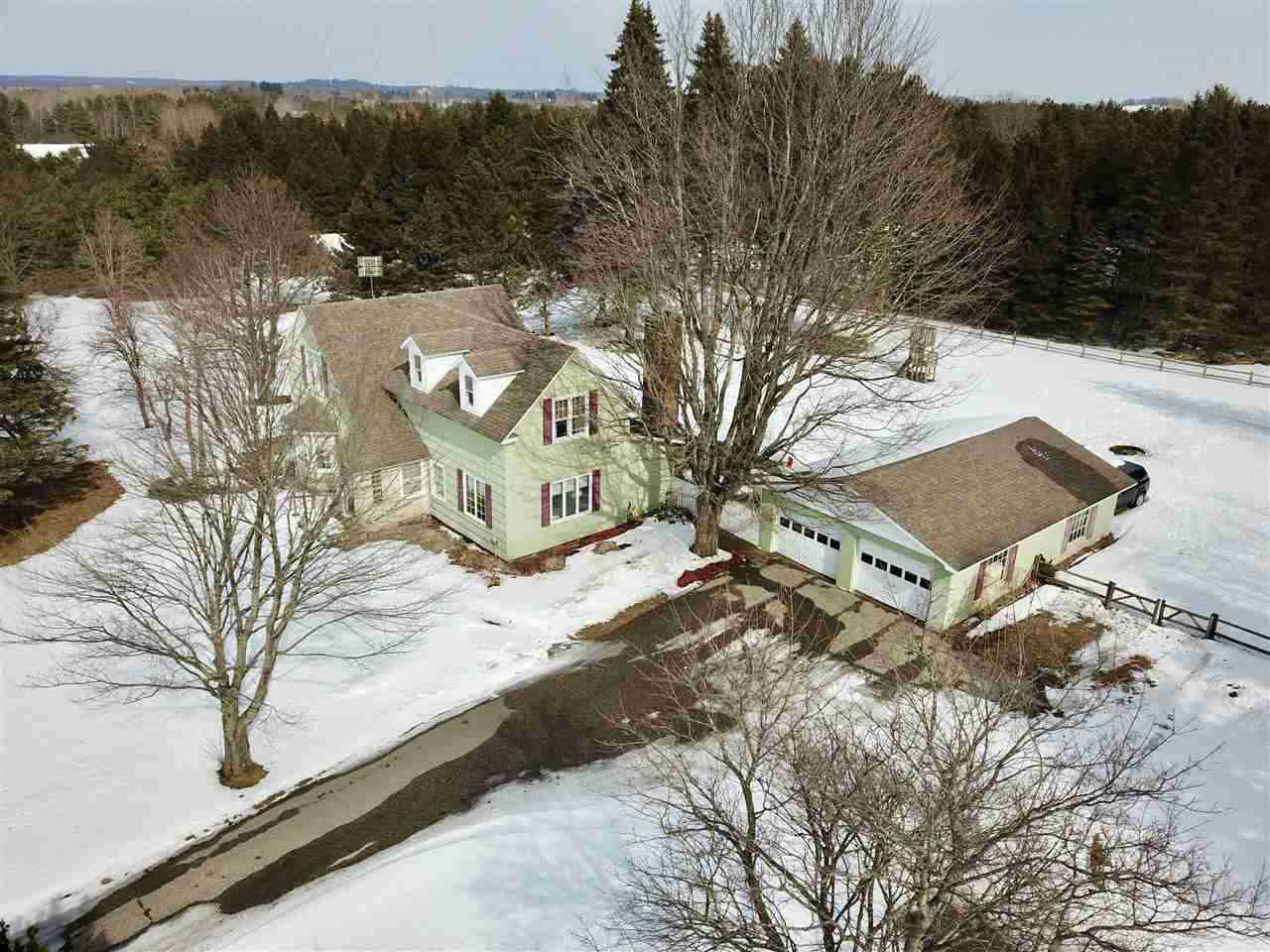 7781 South 41 Road Cadillac, MI 49601 - Photo 6 of 72 1882710-5.JPG