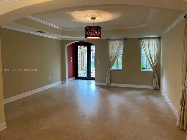 $5,300 | 15471 Southwest 30th Street, Miami, FL 33185