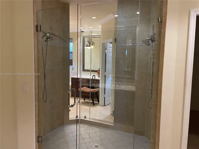 $5,300 | 15471 Southwest 30th Street, Miami, FL 33185