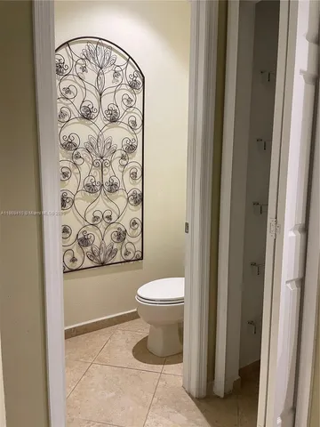 $5,300 | 15471 Southwest 30th Street, Miami, FL 33185