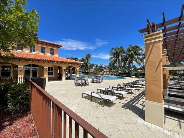 $5,300 | 15471 Southwest 30th Street, Miami, FL 33185