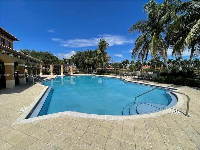 $5,300 | 15471 Southwest 30th Street, Miami, FL 33185